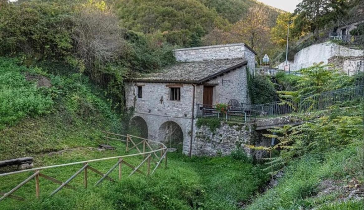 Locanda Della Pieve Pievebovigliana المظهر الخارجي الصورة